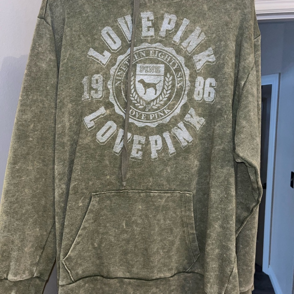 Bundle of hoodies - Picture 5 of 9